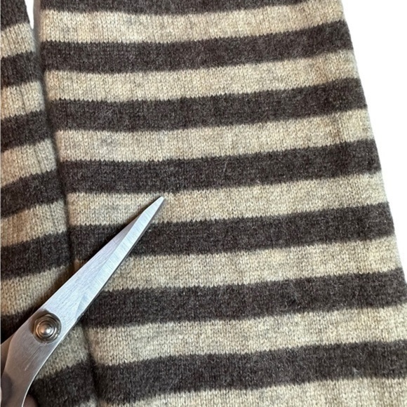 RUEHL NO. 925 CASHMERE BROWN STRIPED SWEATER SIZE LARGE - Picture 11 of 12